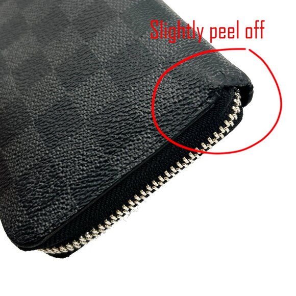 Louis Vuitton Wallet - Picture 5 of 12